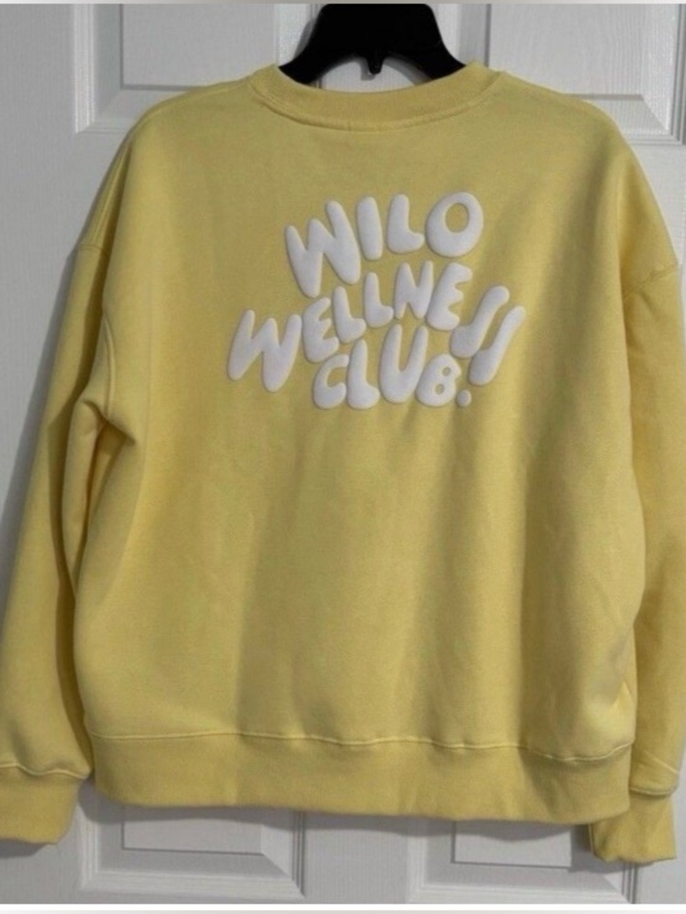 WILO THE LABEL Light Yellow Crewneck Sweatshirt with Subtle Chest Logo  Unisex